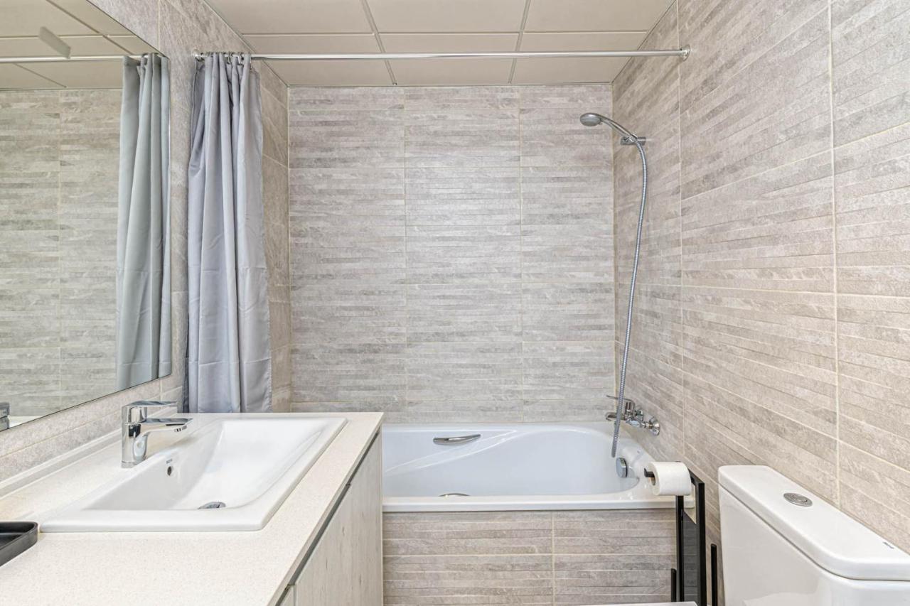 Constancia Apartment In Malaga By Solaga Holiday Homes Екстер'єр фото
